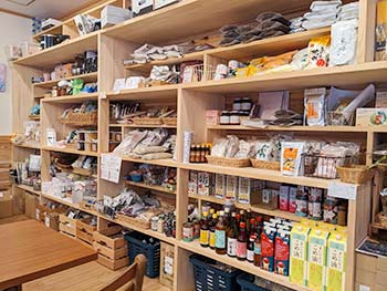 PRANA 物販エリア