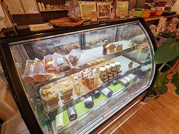 cafePRANA ショーケース